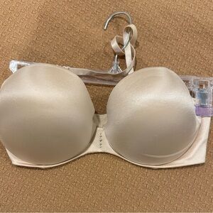 Maidenform Cream Strapless Bra